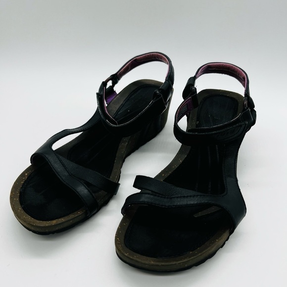 Teva Women’s Cabrillo Crossover Wedge Black Leather Sandals Size 9 - Picture 1 of 12